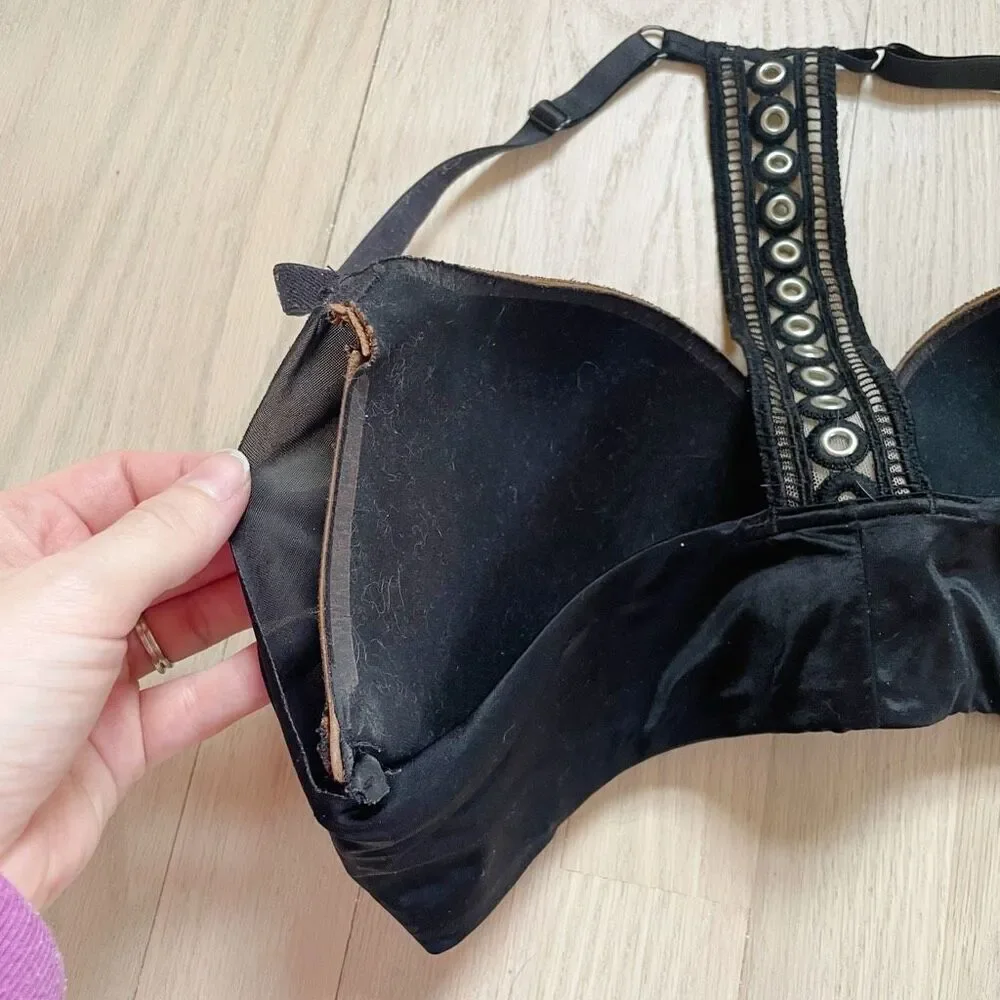 BUY 1 GET 1 FREE so obsessed Victoria’s Secret push up 34d black satin
